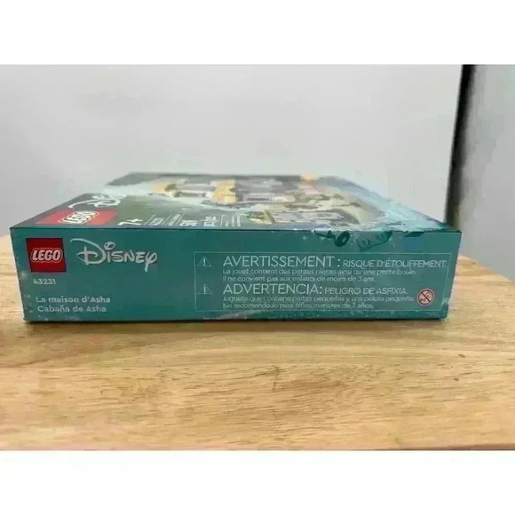 LEGO Disney Wish Princess: Asha's Cottage (43231) - New In Box - Picture 6 of 7